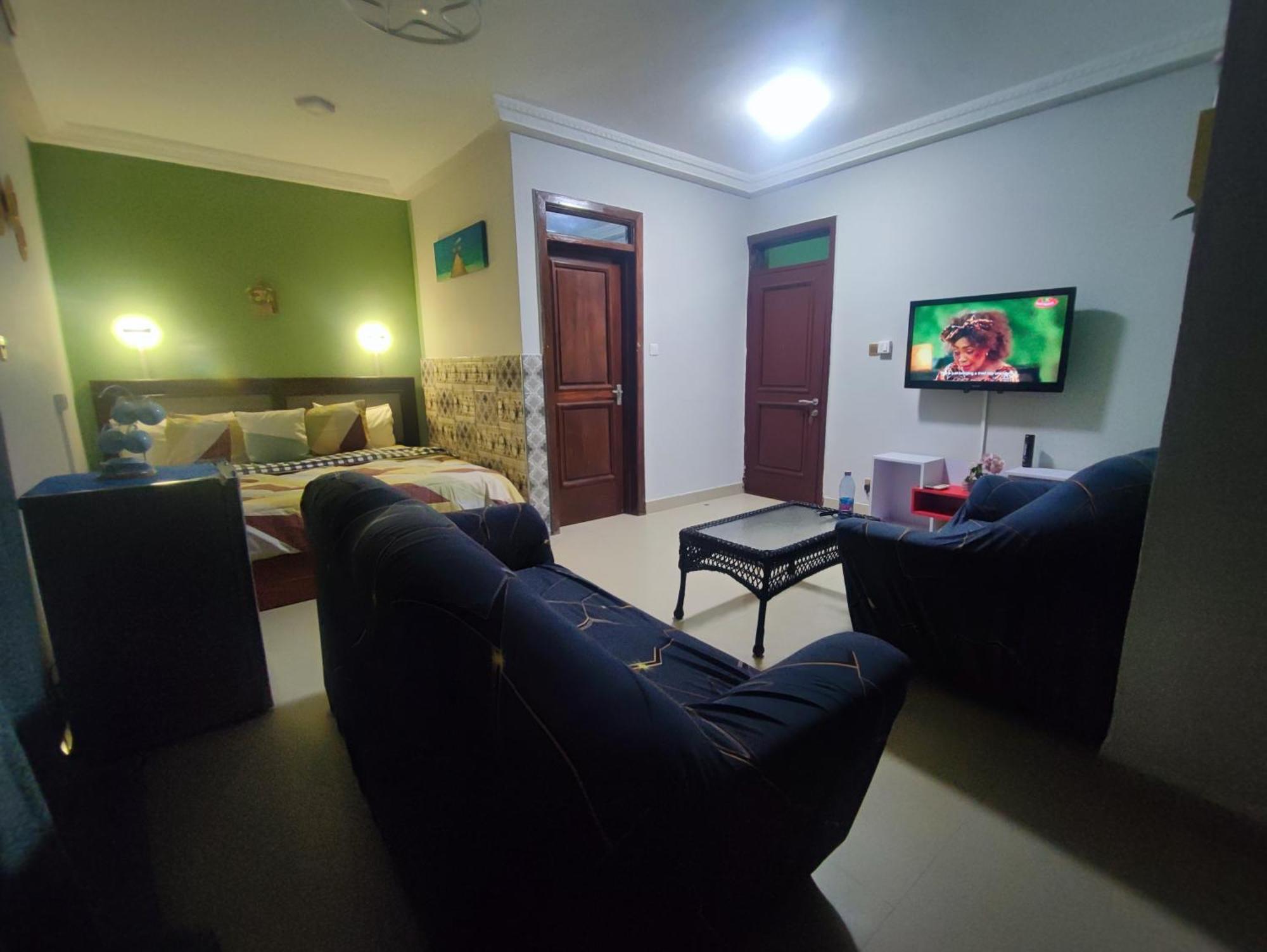 Ellisa Hospitality And Spa Acra Exterior foto